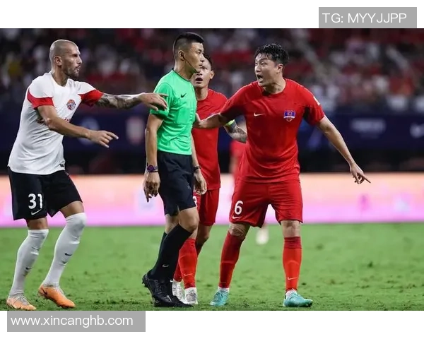 中超焦点战平局皇马与利物浦争议判罚引发全场热议