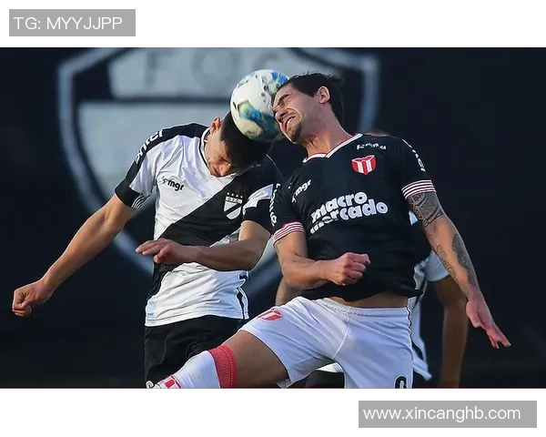 国王杯激战利物浦与巴黎圣日耳曼互交白卷神扑瞬间引发全场狂欢