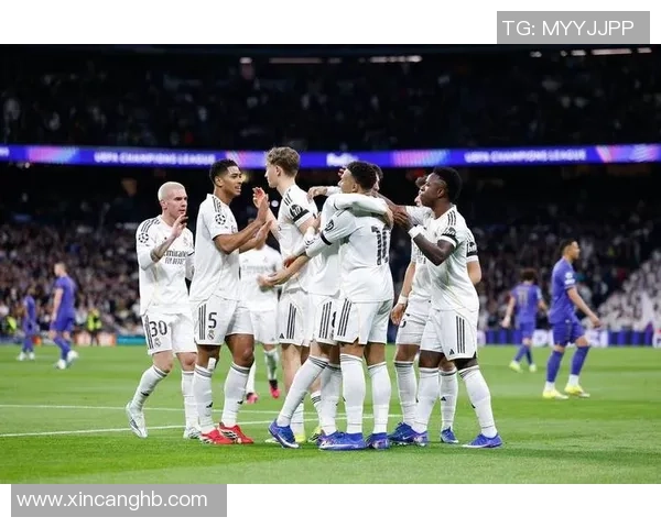 足总杯精彩对决国米逆转皇马引发全场热议与讨论